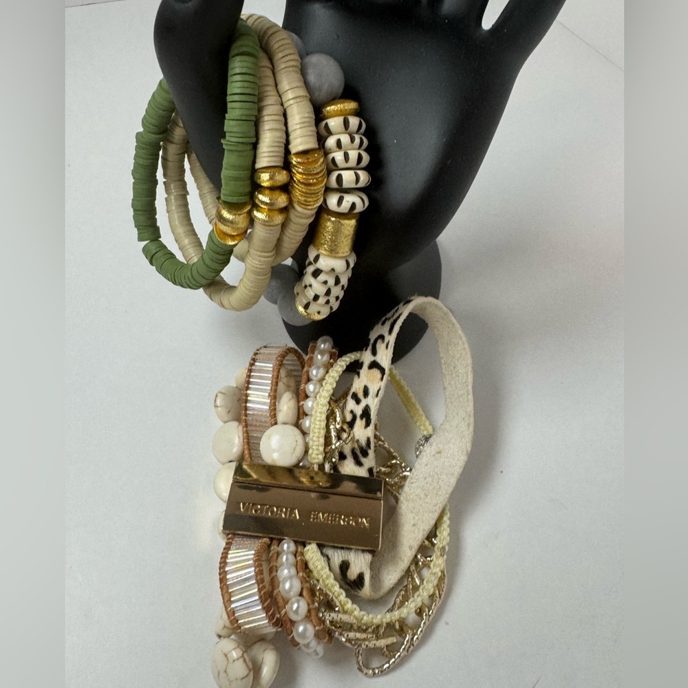 Lot Bracelets Victoria Emerson Plus Beads - Picture 1 of 6